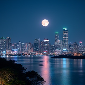 Full moon in the nights of Tokyo