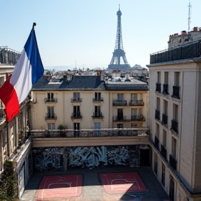 L'ombre dans la rue