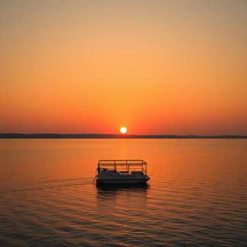 Pontoon Party